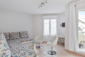 Modern studio with terrace in Nice center 3 min to the beach - Welkeys